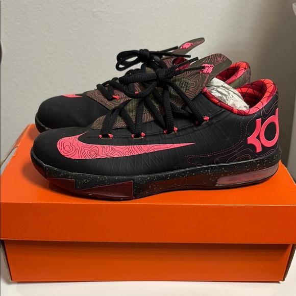 Nike Other - Nike KD VI Meterology Sneakers